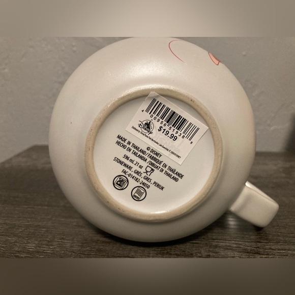 Disneys Mickey & Minnie Mouse Sunburst Coffee Mug - Picture 6 of 7